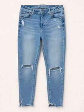 American Eagle size 10 (short) Light Blue Ripped Super High-Rise Ankle Jeans